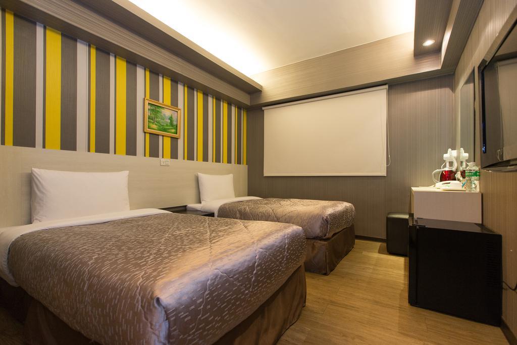 Palmer Hotel Taichung Exterior foto